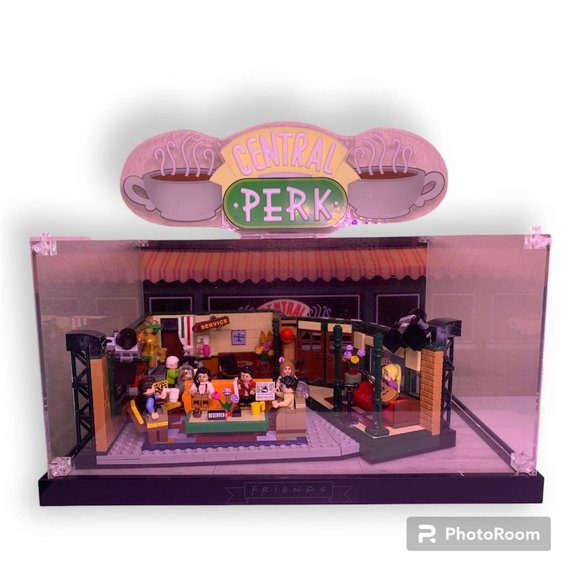 FRIENDS Toys Friends Complete Central Perk Lego Set Case More